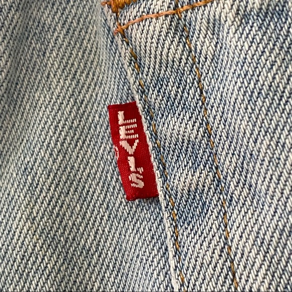 Levi’s Big E 501 Hi Rise Distressed, Destroyed Button-Fly Cut-Off Jean Shorts - Picture 3 of 15